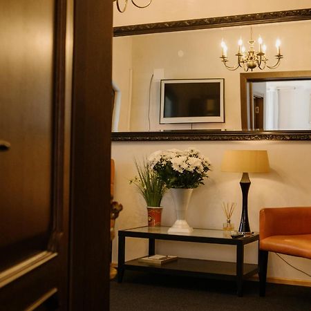 Excelsior Inn Τούρντα Εξωτερικό φωτογραφία