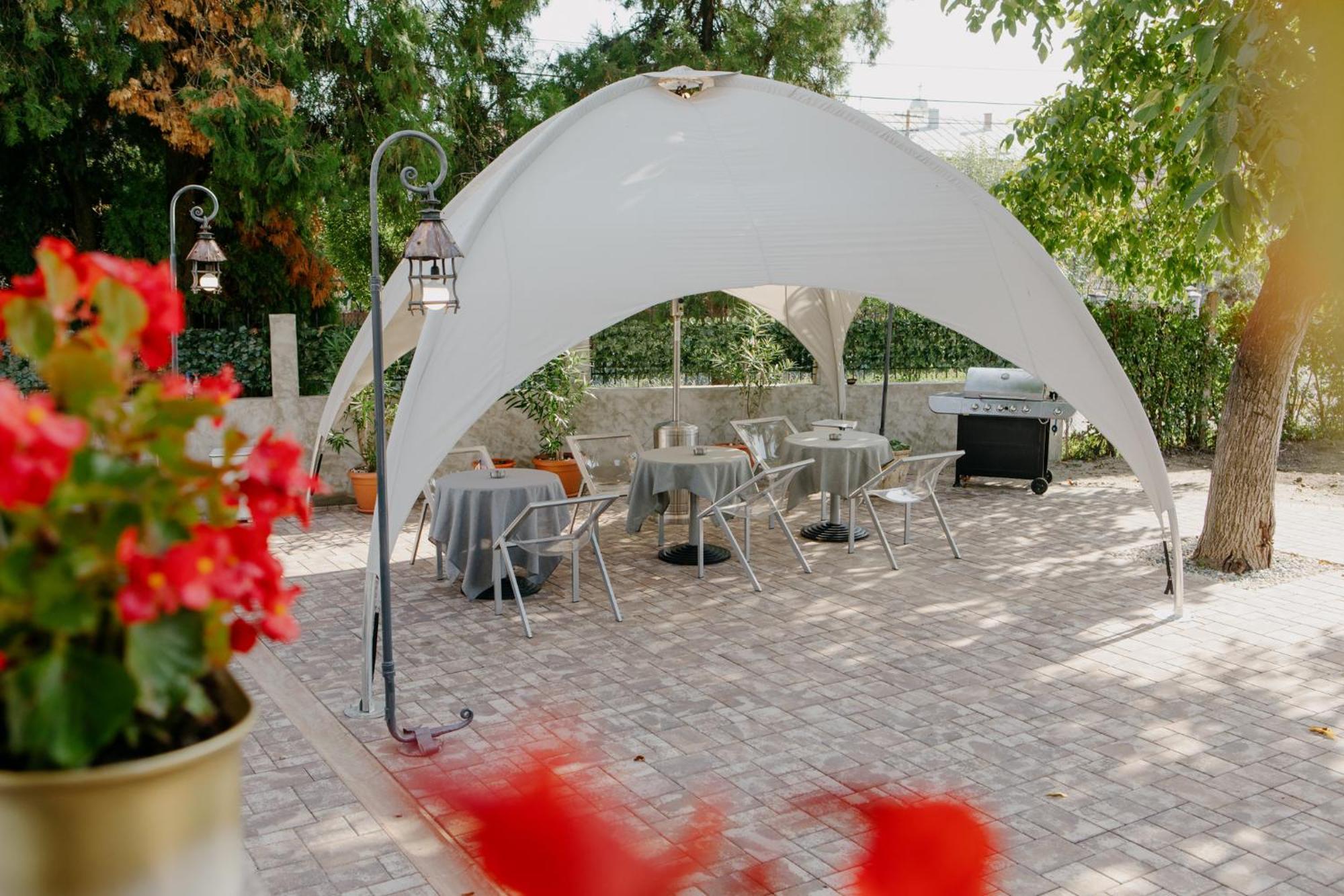 Excelsior Inn Τούρντα Εξωτερικό φωτογραφία