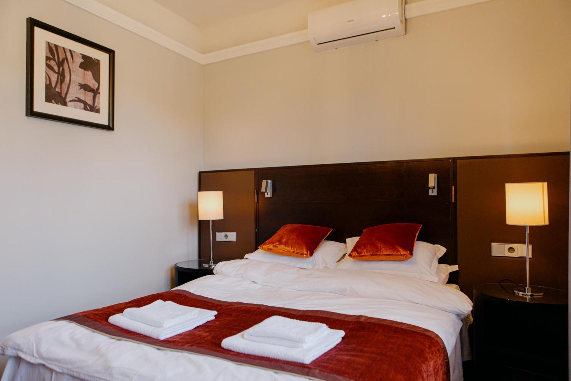 Excelsior Inn Τούρντα Εξωτερικό φωτογραφία