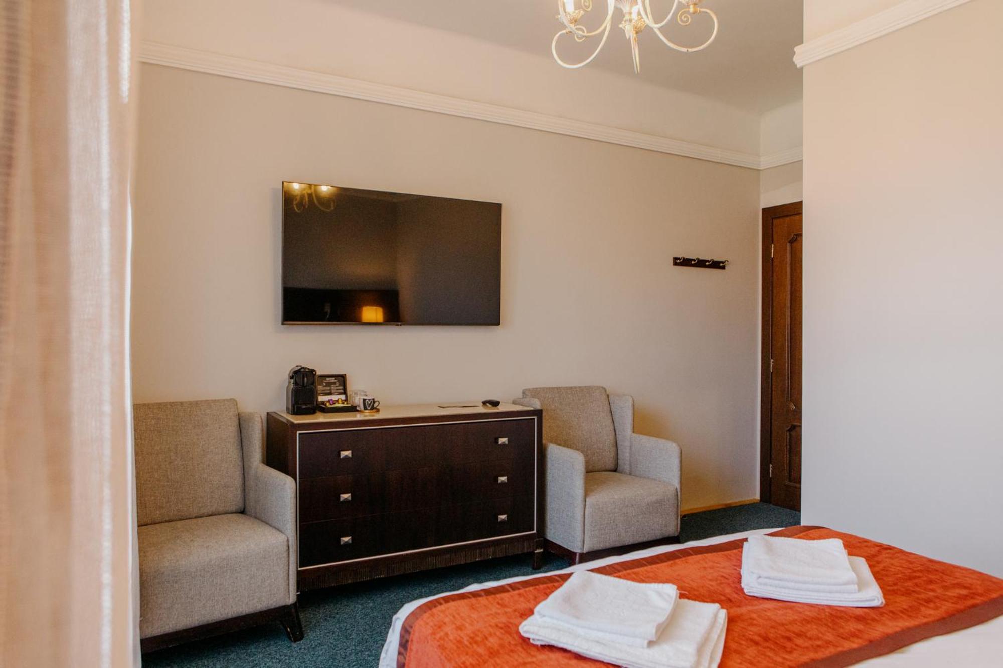 Excelsior Inn Τούρντα Εξωτερικό φωτογραφία