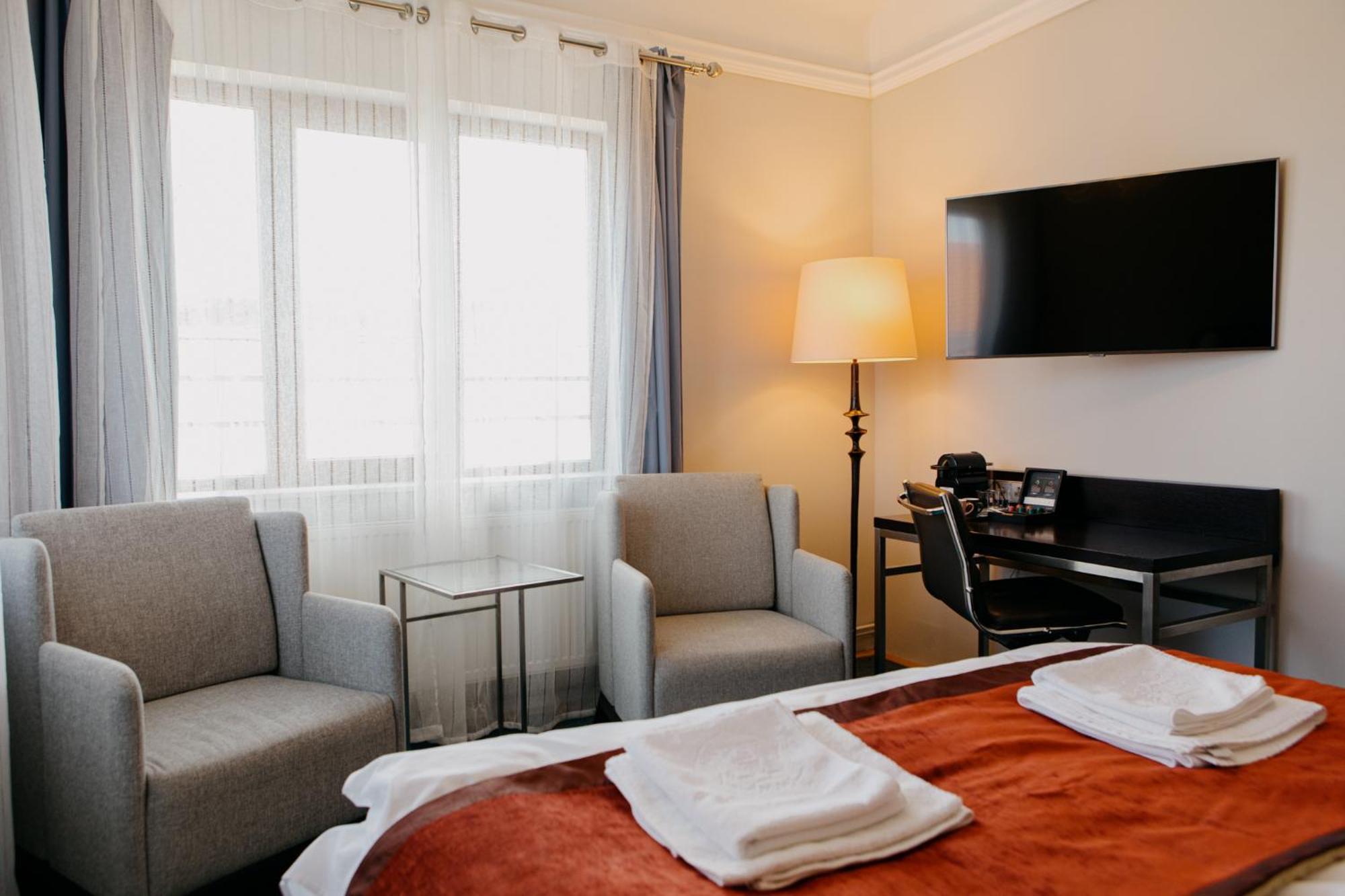 Excelsior Inn Τούρντα Εξωτερικό φωτογραφία