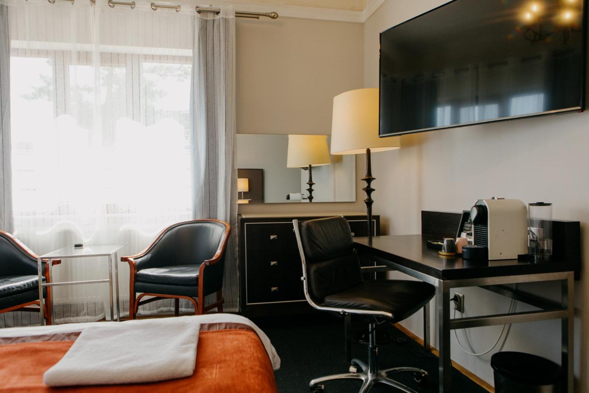 Excelsior Inn Τούρντα Εξωτερικό φωτογραφία