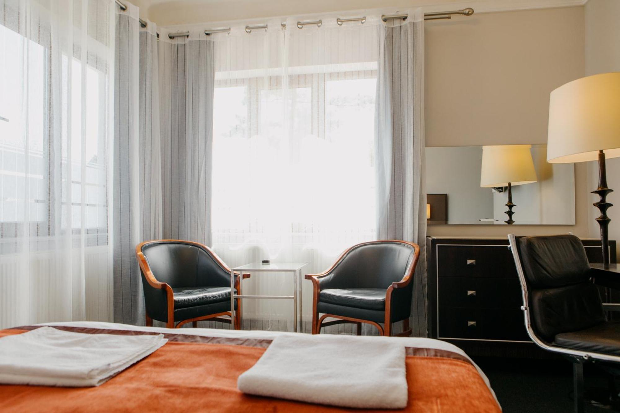 Excelsior Inn Τούρντα Εξωτερικό φωτογραφία