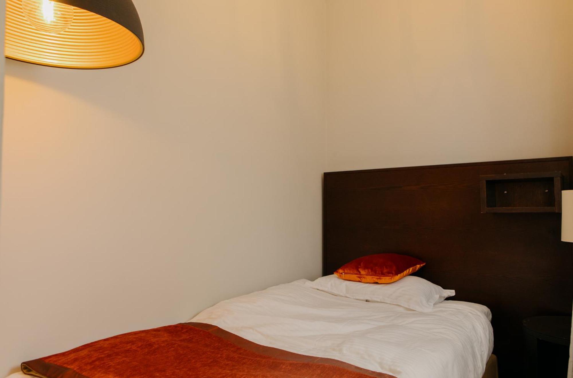Excelsior Inn Τούρντα Εξωτερικό φωτογραφία